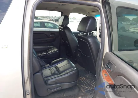 2007 Chevrolet Suburban 1500 Lt from USA, damaged, VIN 1GNFK16307J213375